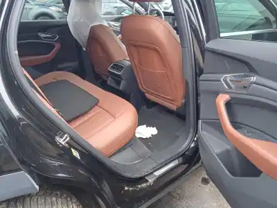 Sloopvoertuig audi e-tron (gen) 50 quattro van het jaar 2020 aangedreven easb,eawa