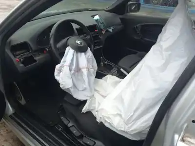 Sloopvoertuig bmw 3 compact (e46) 318 ti van het jaar 2004 aangedreven n42 b20 a,n46 b20 a