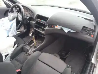 Sloopvoertuig bmw 3 compact (e46) 318 ti van het jaar 2004 aangedreven n42 b20 a,n46 b20 a