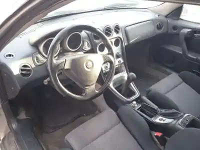 Sloopvoertuig alfa romeo gtv (916_) 1.8 16v (916c3) van het jaar 1999 aangedreven ar32201