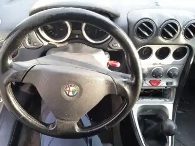 Sloopvoertuig alfa romeo gtv (916_) 1.8 16v (916c3) van het jaar 1999 aangedreven ar32201
