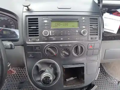 Sloopvoertuig volkswagen multivan v (7hm, 7hn, 7hf, 7ef, 7em, 7en) 2.5 tdi van het jaar 2005 aangedreven axd