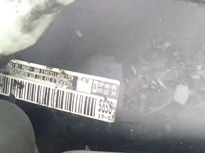 Sloopvoertuig volkswagen multivan v (7hm, 7hn, 7hf, 7ef, 7em, 7en) 2.5 tdi van het jaar 2005 aangedreven axd