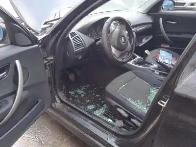 Scrapping Vehicle bmw 1 (e87) 118 i of the year 2005 powered n46b20b