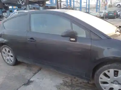 Vehicul casat citroen c4 coupé (la_) 1.6 hdi al anului 2007 alimentat 9hz