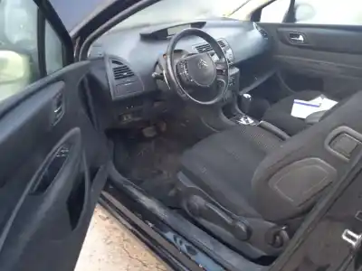 Vehicul casat citroen c4 coupé (la_) 1.6 hdi al anului 2007 alimentat 9hz