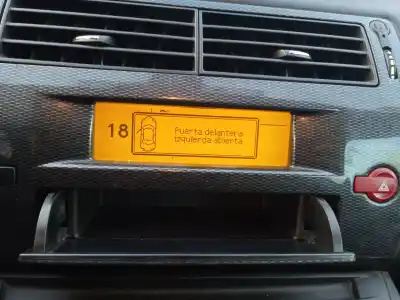 Vehicul casat citroen c4 coupé (la_) 1.6 hdi al anului 2007 alimentat 9hz