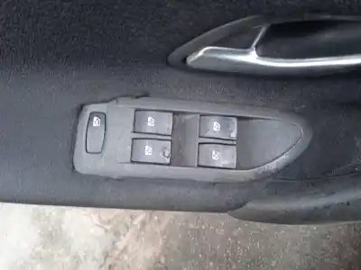 Vehicul casat renault laguna ii (bg0/1_) 1.9 dci (bg08, bg0g) al anului 2005 alimentat f9q