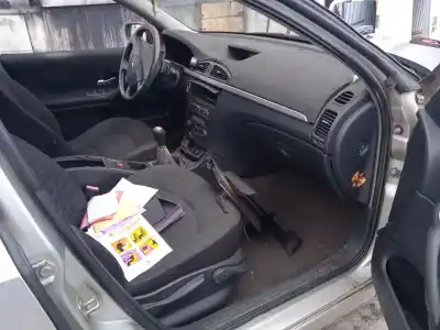 Vehicul casat renault laguna ii (bg0/1_) 1.9 dci (bg08, bg0g) al anului 2005 alimentat f9q