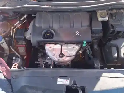 Vehicul casat citroen c4 i (lc_) 1.4 16v al anului 2008 alimentat kfu