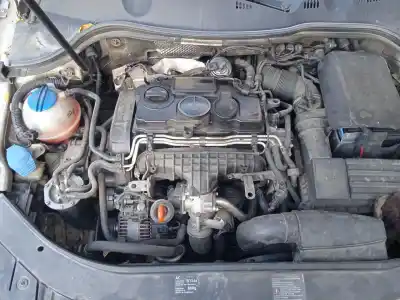 Vehicul casat volkswagen passat b6 (3c2) 2.0 tdi al anului 2007 alimentat bmr