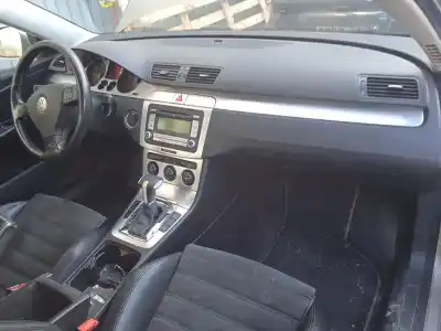 Vehicul casat volkswagen passat b6 (3c2) 2.0 tdi al anului 2007 alimentat bmr