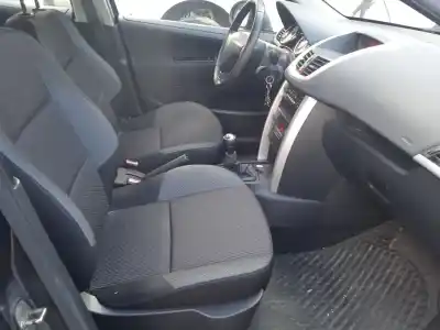 Vehicul casat peugeot 207/207+ (wa_, wc_) 1.4 al anului 2012 alimentat kft