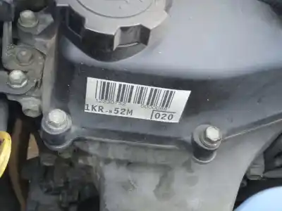 Véhicule à la ferraille peugeot 107 (pm_, pn_) 1.0 de l'année 2006 alimenté 1kr