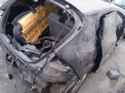 Véhicule à la ferraille seat leon (1p1) 2.0 tdi 16v de l'année 2008 alimenté bkd