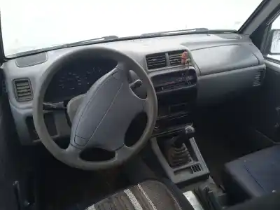 Véhicule à la ferraille suzuki vitara (et) hdi (se 420hdi) de l'année 2004 alimenté rhp