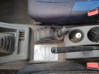 Véhicule à la ferraille suzuki vitara (et) hdi (se 420hdi) de l'année 2004 alimenté rhp