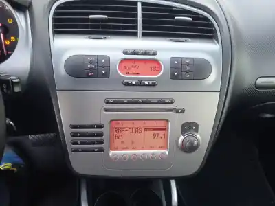 Veículo de Sucata seat altea (5p1) 2.0 tdi 16v do ano 2006 alimentado bkd