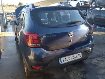 Veículo de Sucata dacia sandero ii 1.0 sce 75 (b8jc, b8jd) do ano 2019 alimentado b4d 400,b4d 401,b4d 490,b4d411