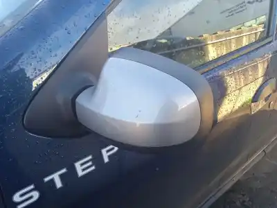 Veículo de Sucata dacia sandero ii 1.0 sce 75 (b8jc, b8jd) do ano 2019 alimentado b4d 400,b4d 401,b4d 490,b4d411