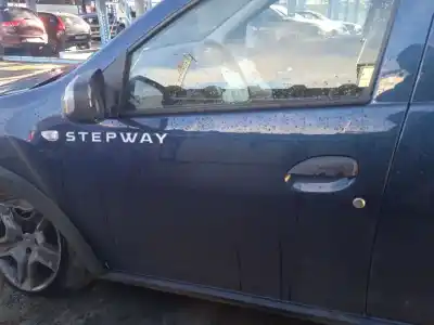 Veículo de Sucata dacia sandero ii 1.0 sce 75 (b8jc, b8jd) do ano 2019 alimentado b4d 400,b4d 401,b4d 490,b4d411