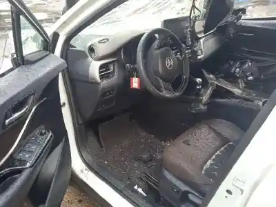 Scrapping Vehicle toyota                                             c-hr (_x1_)                                                                                                                                                                                                                                                1.8 hybrid (zyx10_, zyx11_)                                                                                                                                                                                                                                of the year 2019 powered 2zr