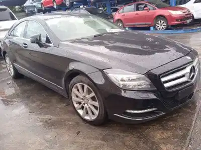 Здавання транспортного засобу mercedes-benz clase cls (w218) shooting breake cls 350 cdi be edition 1 (218.923) року 2013 потужний 642853