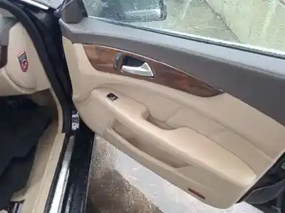 Здавання транспортного засобу mercedes-benz clase cls (w218) shooting breake cls 350 cdi be edition 1 (218.923) року 2013 потужний 642853