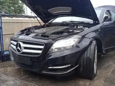 Здавання транспортного засобу mercedes-benz clase cls (w218) shooting breake cls 350 cdi be edition 1 (218.923) року 2013 потужний 642853