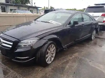 Vehículo de desguace MERCEDES CLASE CLS (W218) CLS 350 CDI BE (218.323) del año 2013 con motor 642853