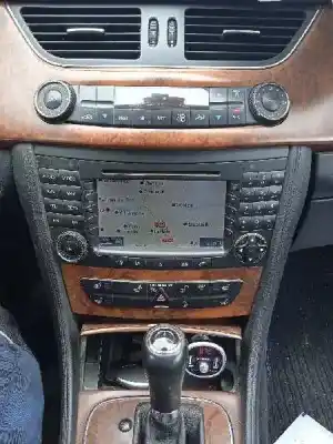 Scrapping Vehicle mercedes-benz clase cls (w219) 350 (219.356) of the year 2006 powered 272964