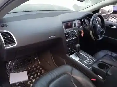 Здавання транспортного засобу audi q7 (4l) v6 3.0 tdi (176kw) clean diesel ambiente року 2009 потужний casa