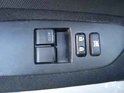 Veículo de Sucata toyota auris luna+ do ano 2007 alimentado 1ndtv