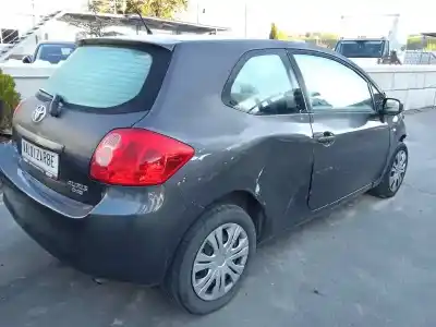 Veículo de Sucata toyota auris luna+ do ano 2007 alimentado 1ndtv