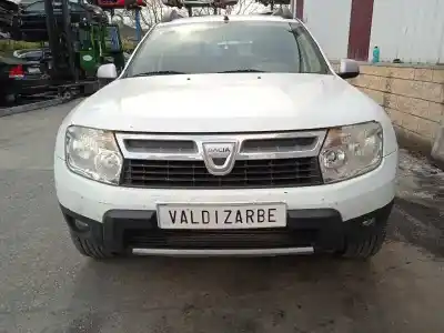 Véhicule à la ferraille dacia duster (hs_) 1.5 dci de l'année 2011 alimenté k9k796