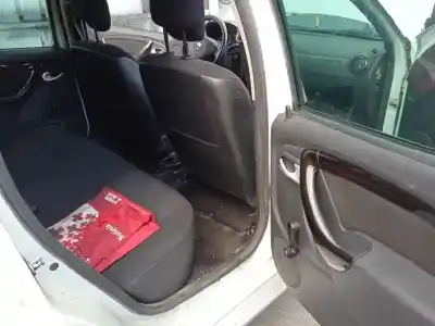 Véhicule à la ferraille dacia duster (hs_) 1.5 dci de l'année 2011 alimenté k9k796