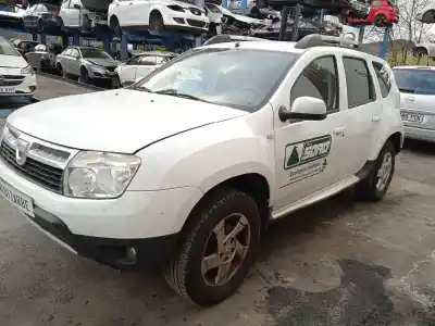 Véhicule à la ferraille dacia duster (hs_) 1.5 dci de l'année 2011 alimenté k9k796