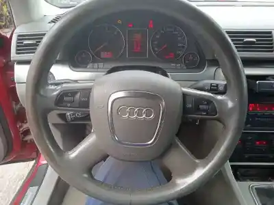 Veicolo di demolizione audi a4 berlina (8e) 2.5 tdi (120kw) dell'anno 2005 alimentato bdg