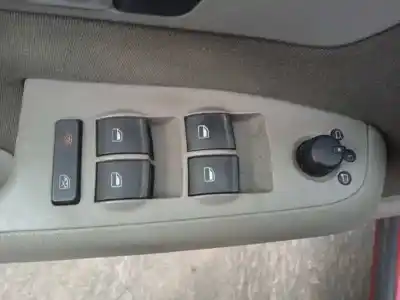 Veicolo di demolizione audi a4 berlina (8e) 2.5 tdi (120kw) dell'anno 2005 alimentato bdg