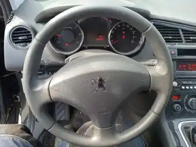 Здавання транспортного засобу peugeot                                            5008                                                                                                                                                                                                                                                       premium                                                                                                                                                                                                                                                    року 2011 потужний 9hz