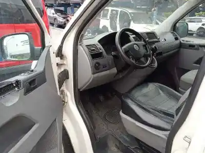 Scrapping Vehicle volkswagen t5 transporter/furgoneta 2.5 tdi of the year 2008 powered bnz
