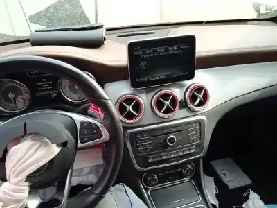 Здавання транспортного засобу mercedes-benz clase cla (w117) cla 220 cdi (117.303) року 2015 потужний 651930