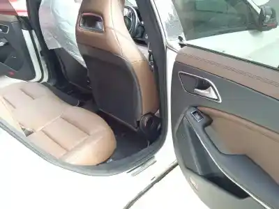 Здавання транспортного засобу mercedes-benz clase cla (w117) cla 220 cdi (117.303) року 2015 потужний 651930