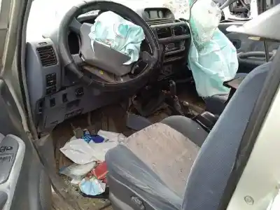 Veicolo di demolizione toyota land cruiser (j9) 3.0 turbodiesel dell'anno 1999 alimentato 1kzte