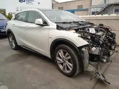 Véhicule à la ferraille INFINITI Q30 2.2d Premium 170 CV / 125 KW de l'année 2017 alimenté 651930