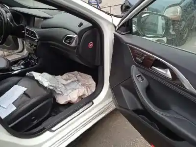 Scrapping Vehicle infiniti q30 2.2d premium 170 cv / 125 kw of the year 2017 powered 651930