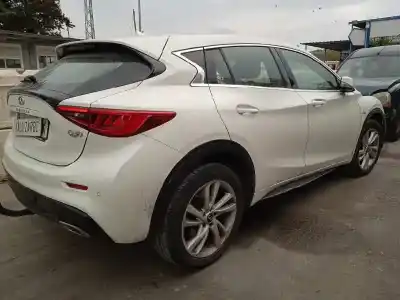 Scrapping Vehicle infiniti q30 2.2d premium 170 cv / 125 kw of the year 2017 powered 651930