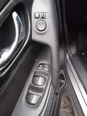 Vehicul casat nissan x-trail (t32) 1.6 dci turbodiesel cat al anului 2015 alimentat r9m410
