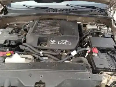 Sloopvoertuig toyota land cruiser (j12) 3.0 d4-d vxl van het jaar 2007 aangedreven 1kdftv