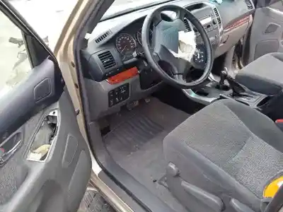Sloopvoertuig toyota land cruiser (j12) 3.0 d4-d vxl van het jaar 2007 aangedreven 1kdftv